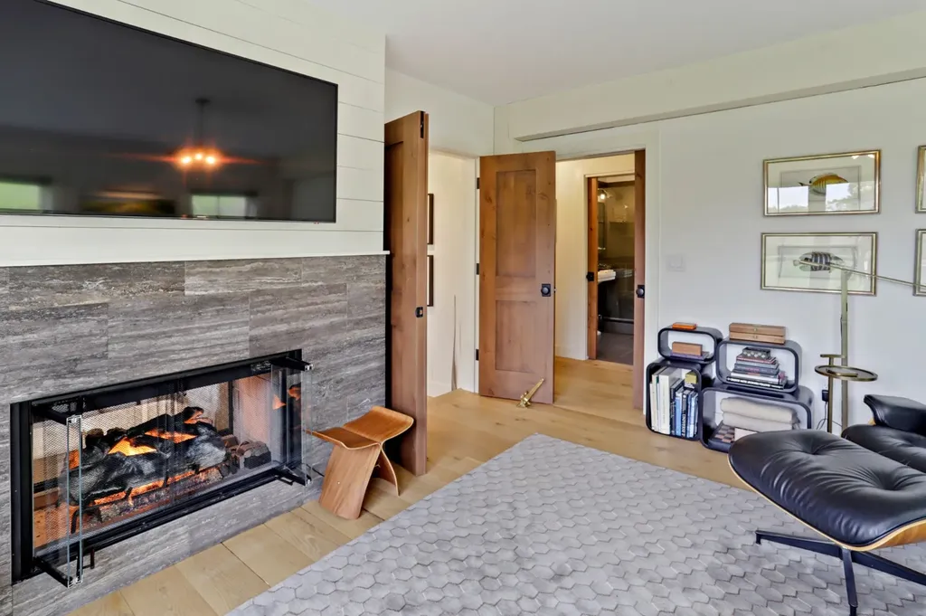 9 Ridge Hill Road Chilmark MA 02535