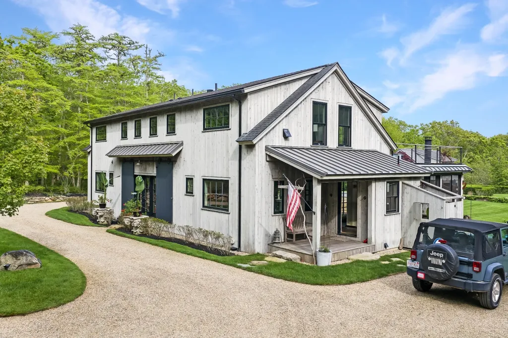 9 Ridge Hill Road Chilmark MA 02535