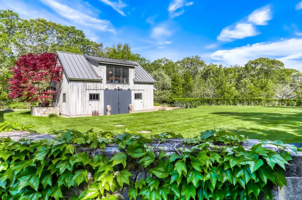 9 Ridge Hill Road Chilmark MA 02535