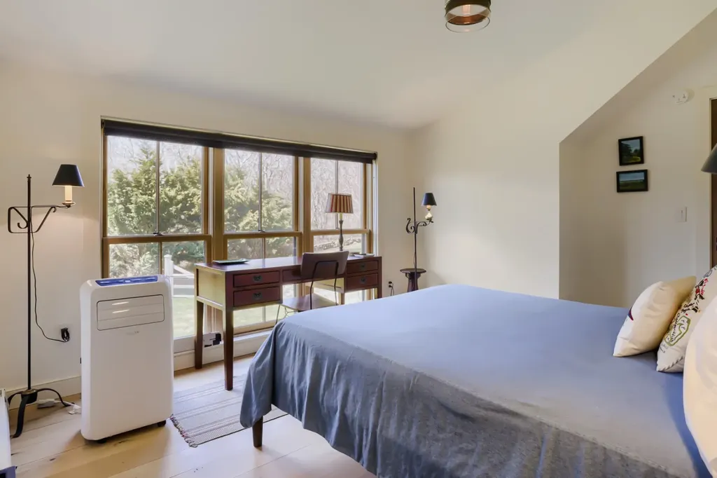 9 Ridge Hill Road Chilmark MA 02535