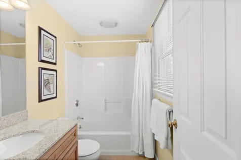 68 Twentieth Street South Edgartown MA 02539