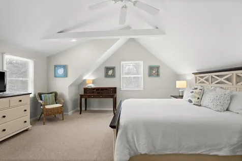 68 Twentieth Street South Edgartown MA 02539