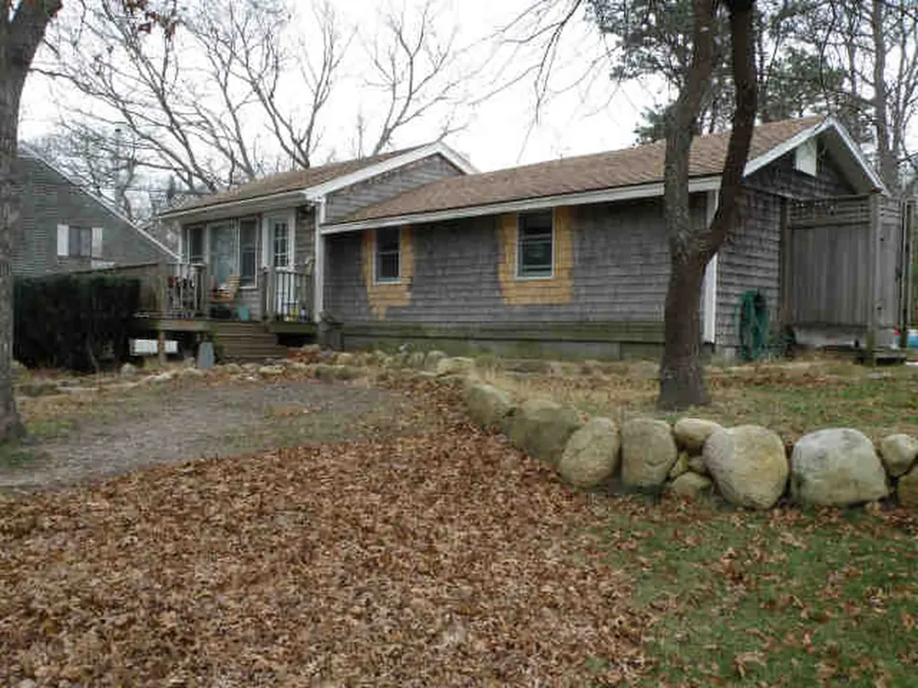 260 The Boulevard Edgartown MA 02539