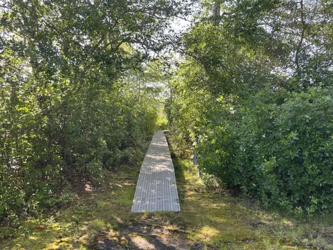 6 Stone Pound Way Oak Bluffs MA 02557