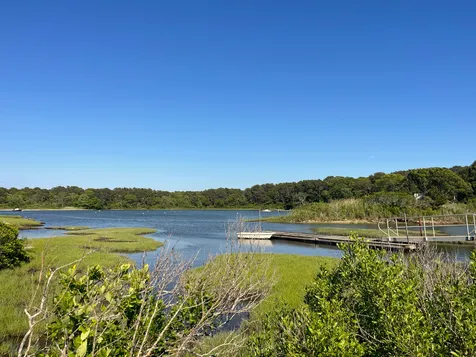 6 Stone Pound Way Oak Bluffs MA 02557