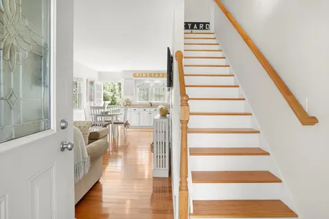 15 Twenty First Street North Edgartown MA 02539