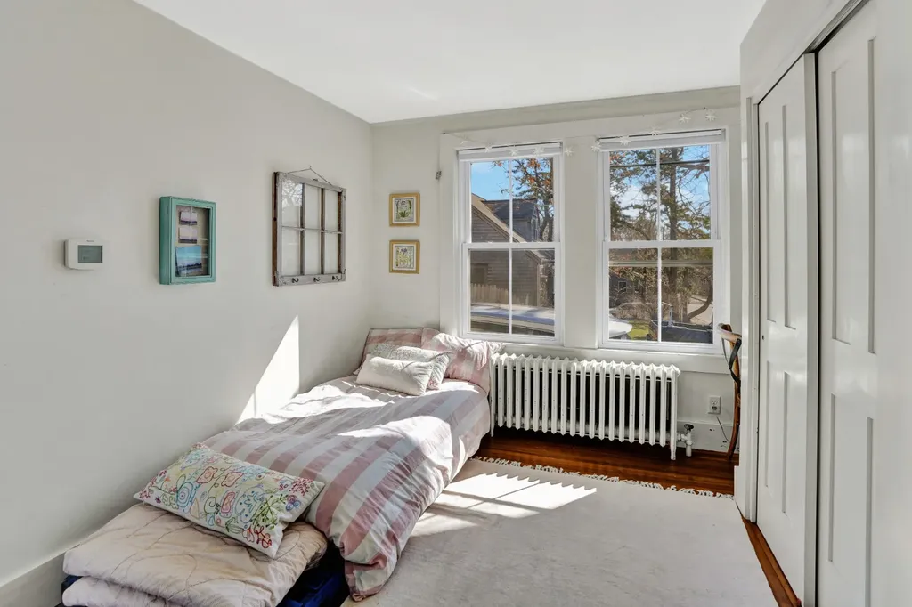 51 Summer Street Vineyard Haven MA 02568