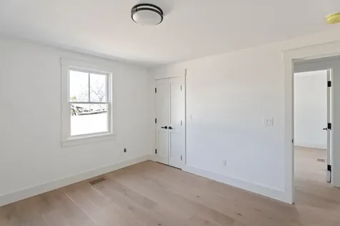 10 Winthrop Avenue Oak Bluffs MA 02557