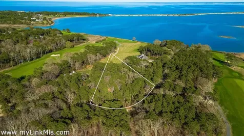 98 Farm Neck Way Oak Bluffs MA 02575