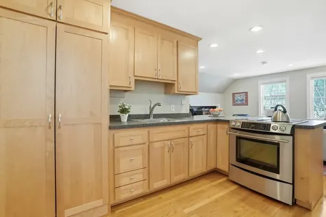 25 Bold Meadow Road Edgartown MA 02539