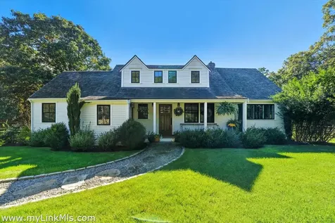 27 Clambelly Road Chilmark MA 02535
