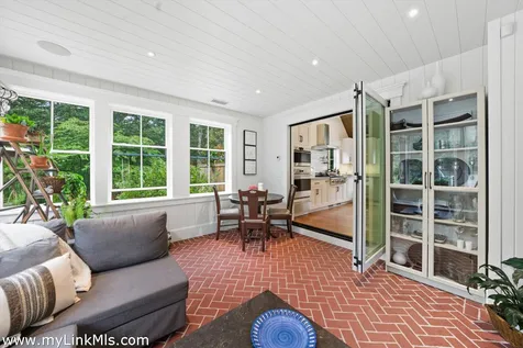 27 Clambelly Road Chilmark MA 02535