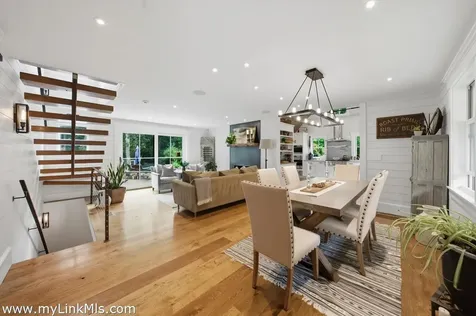 27 Clambelly Road Chilmark MA 02535