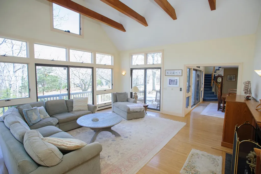 237 Lagoon Pond Road Vineyard Haven MA 02568