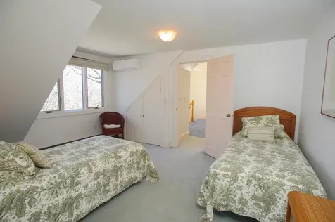 237 Lagoon Pond Road Vineyard Haven MA 02568