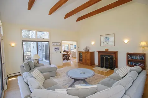 237 Lagoon Pond Road Vineyard Haven MA 02568
