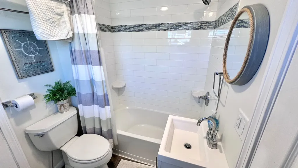 34 Windemere Road Oak Bluffs MA 02557
