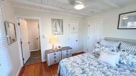 34 Windemere Road Oak Bluffs MA 02557