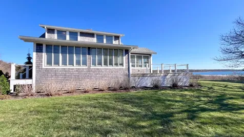 34 Windemere Road Oak Bluffs MA 02557