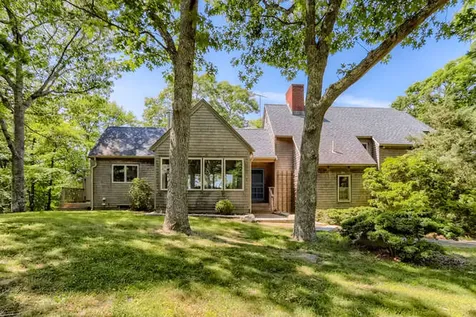 14 Ephriam Allen Road West Tisbury MA 02575