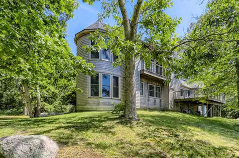 14 Ephriam Allen Road West Tisbury MA 02575