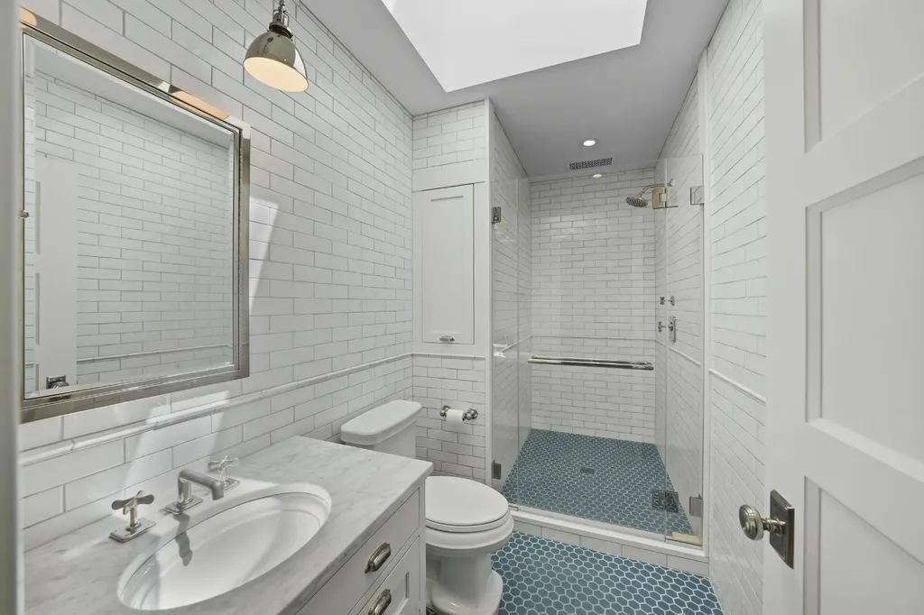 150 East Chop Drive Oak Bluffs MA 02575