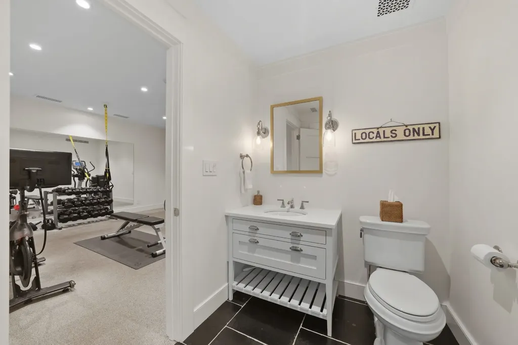 150 East Chop Drive Oak Bluffs MA 02575