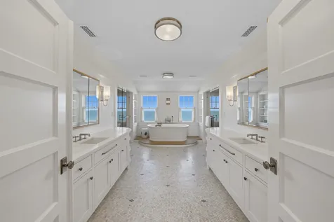 150 East Chop Drive Oak Bluffs MA 02575