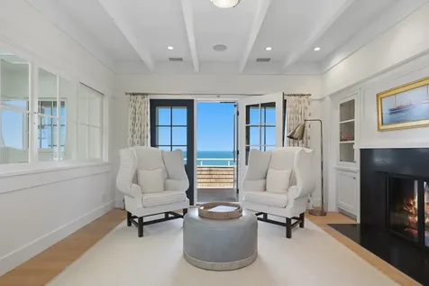 150 East Chop Drive Oak Bluffs MA 02575
