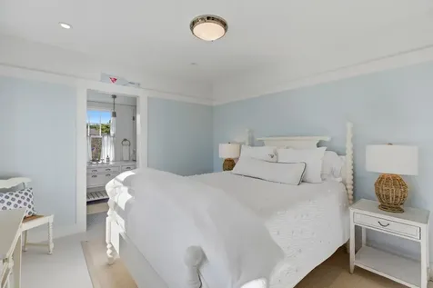 150 East Chop Drive Oak Bluffs MA 02575