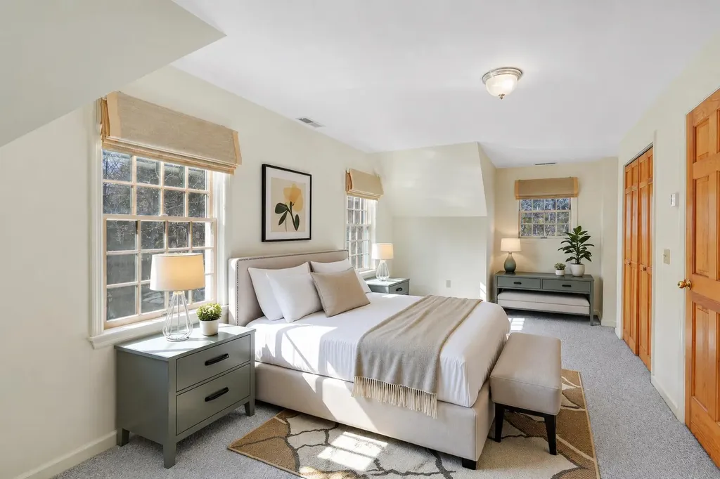 2 Cosmos Way Edgartown MA 02539