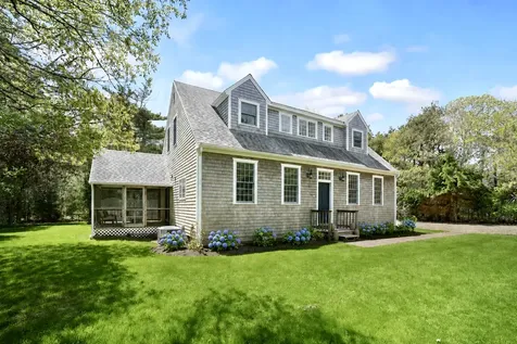 2 Cosmos Way Edgartown MA 02539