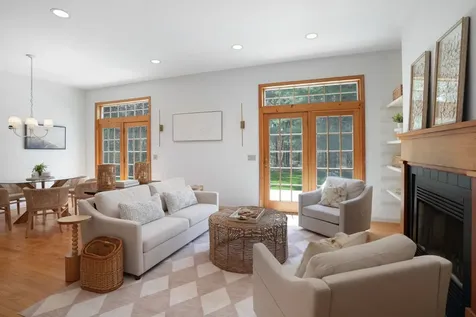 2 Cosmos Way Edgartown MA 02539