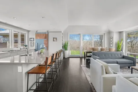 12 East Pasture Road Aquinnah MA 02535