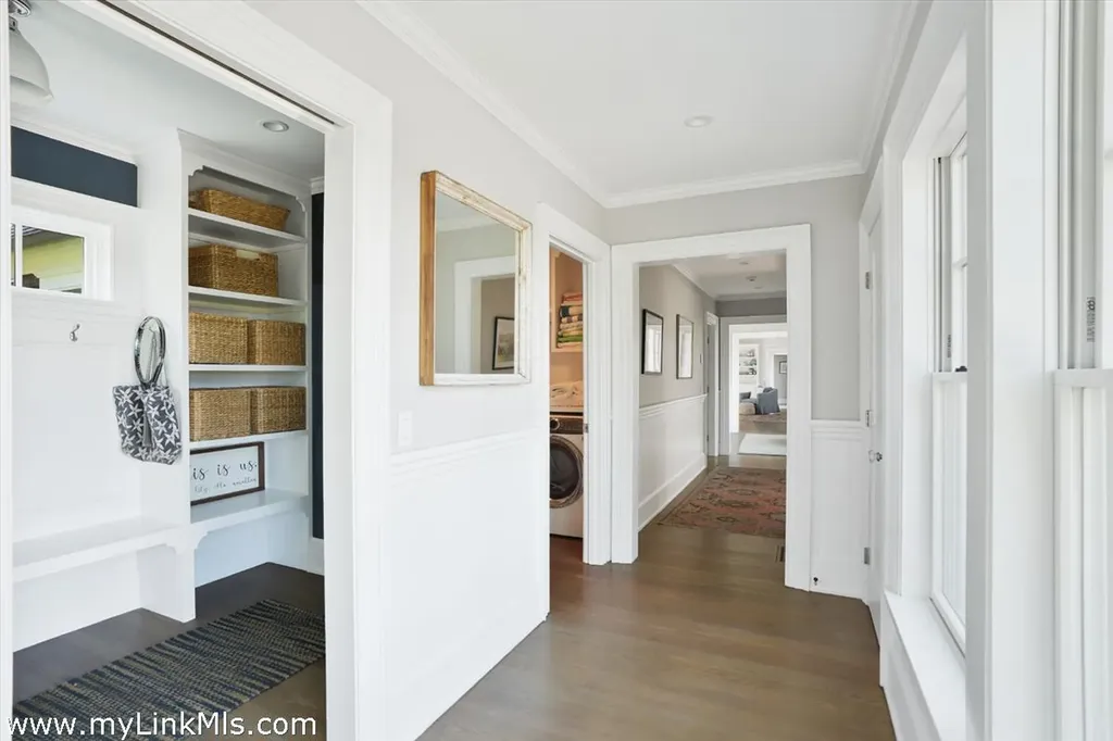 8 Paddock Road Oak Bluffs MA 02557