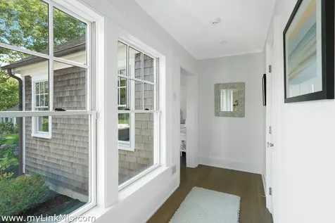 8 Paddock Road Oak Bluffs MA 02557