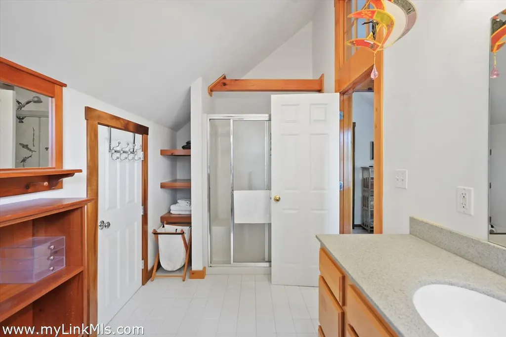 159 Lake Street Vineyard Haven MA 02568