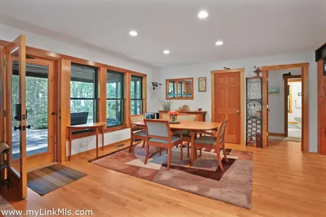 159 Lake Street Vineyard Haven MA 02568