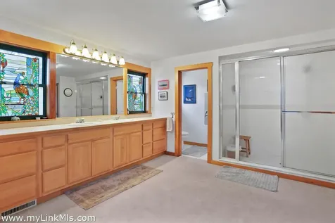 159 Lake Street Vineyard Haven MA 02568