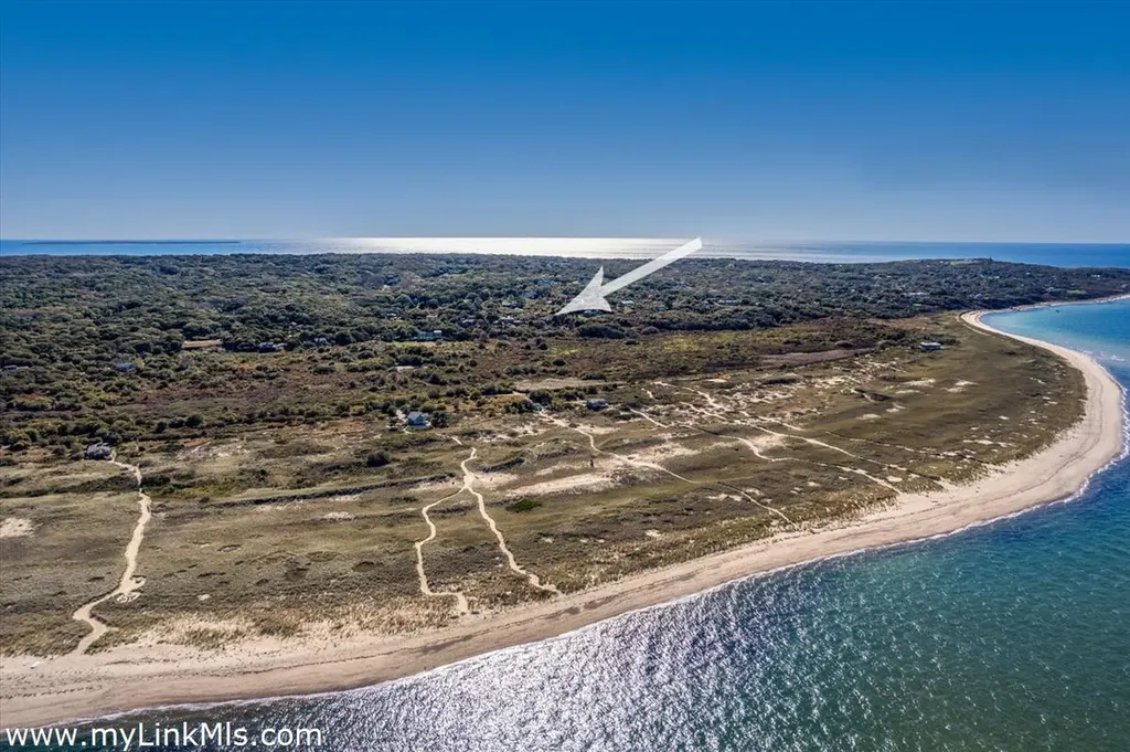 382 Lighthouse Road Aquinnah MA 02535