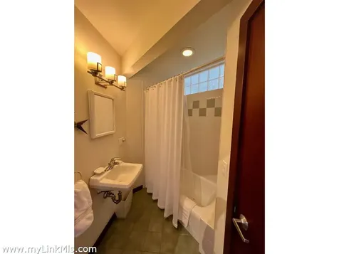 382 Lighthouse Road Aquinnah MA 02535