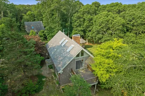 24 Beetle Swamp Road Edgartown MA 02539