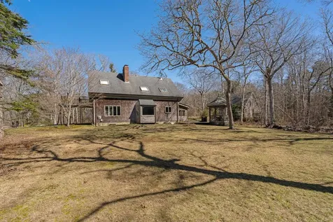 24 Beetle Swamp Road Edgartown MA 02539