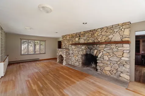 24 Beetle Swamp Road Edgartown MA 02539