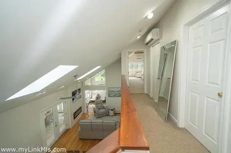 229 Oak Lane West Tisbury MA 02575