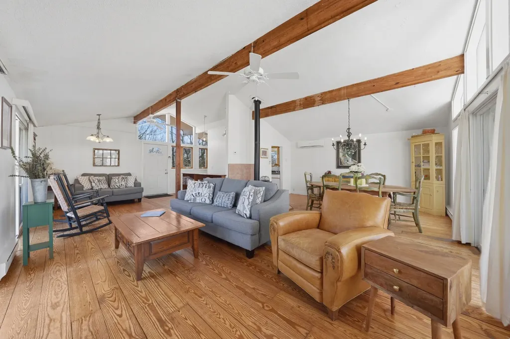 63 Vineyard Meadow Farms Road West Tisbury MA 02575
