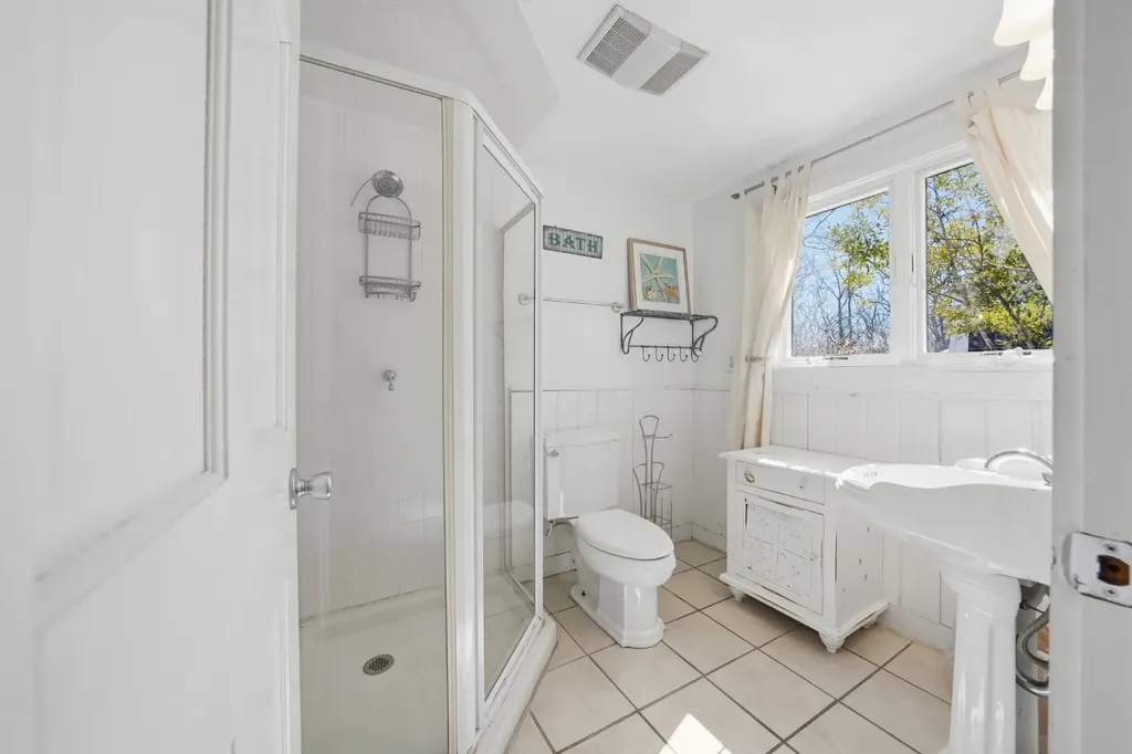 63 Vineyard Meadow Farms Road West Tisbury MA 02575