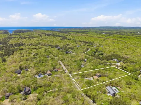 63 Vineyard Meadow Farms Road West Tisbury MA 02575