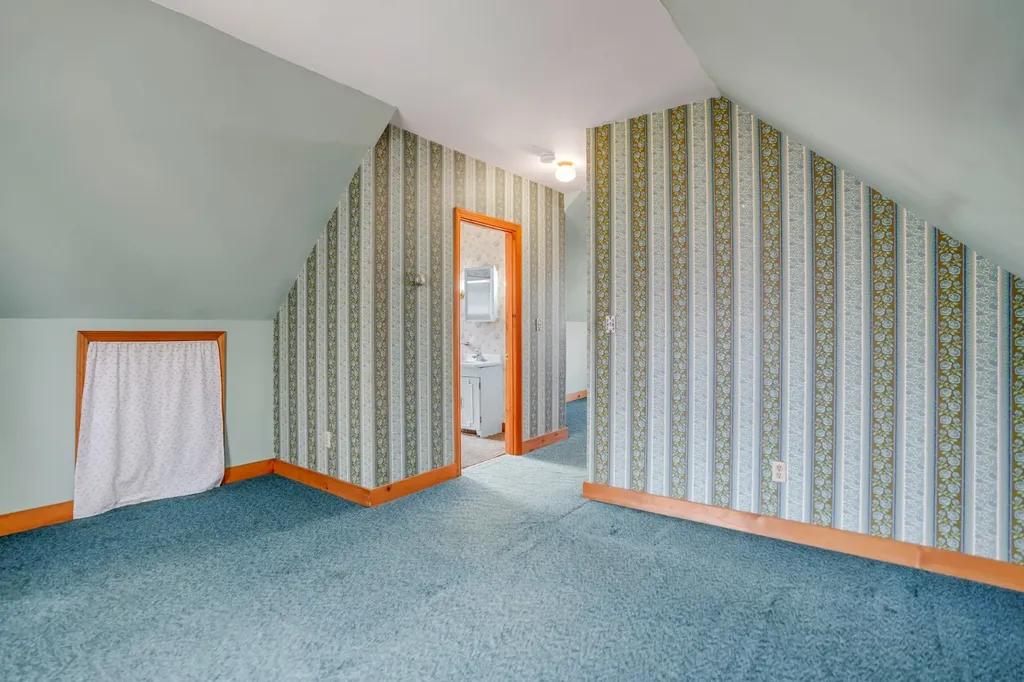 17 Mariner Road Vineyard Haven MA 02568