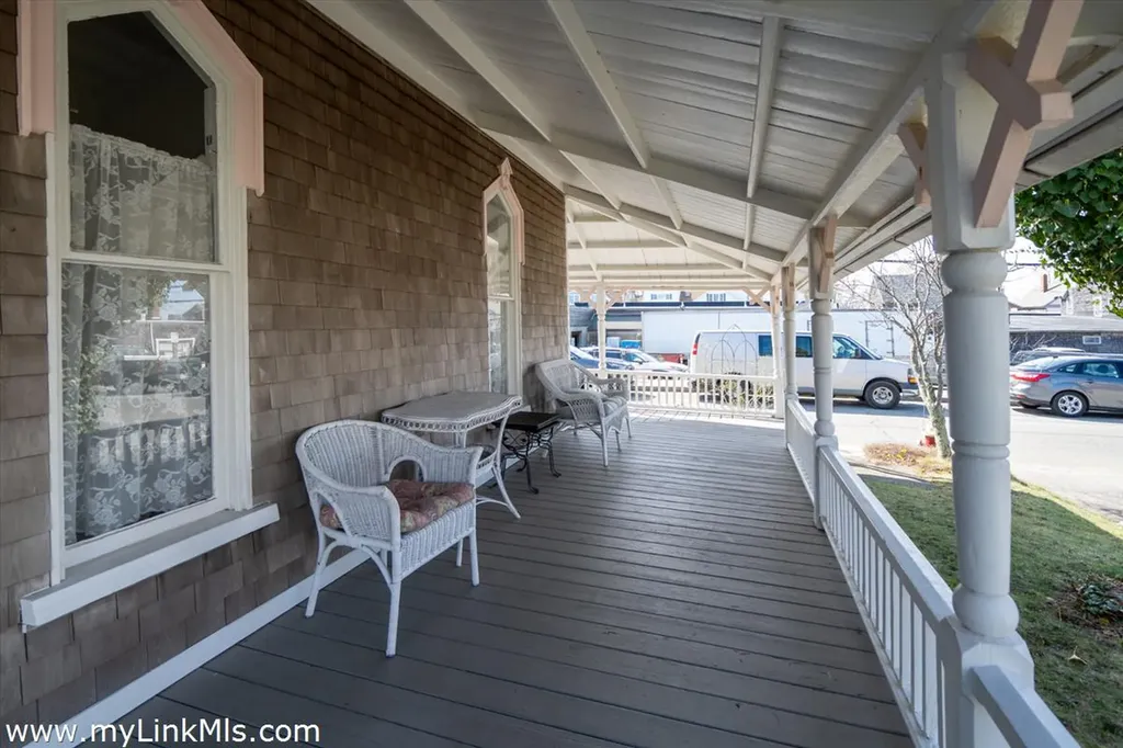 46 Kennebec Avenue Oak Bluffs MA 02557